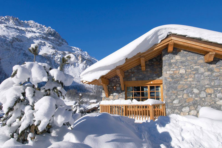    Ski Chalet Holidays By Group Size 